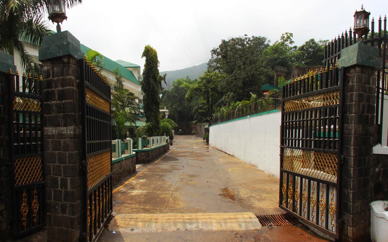 Velvet County Resort & Spa Lonavala Ngoại thất bức ảnh
